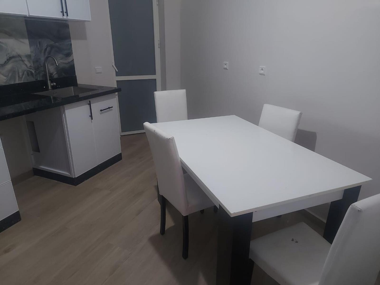 Est Nouveau Et Propre,au Centre Marrakech Appartement Marrakesh